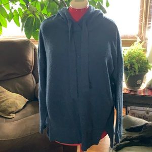 Long sleeve hooded sweater